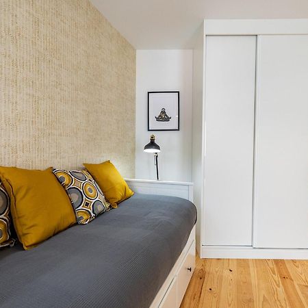 Design And Bright Studios Near Pasteis De Belem Lisbon Bagian luar foto