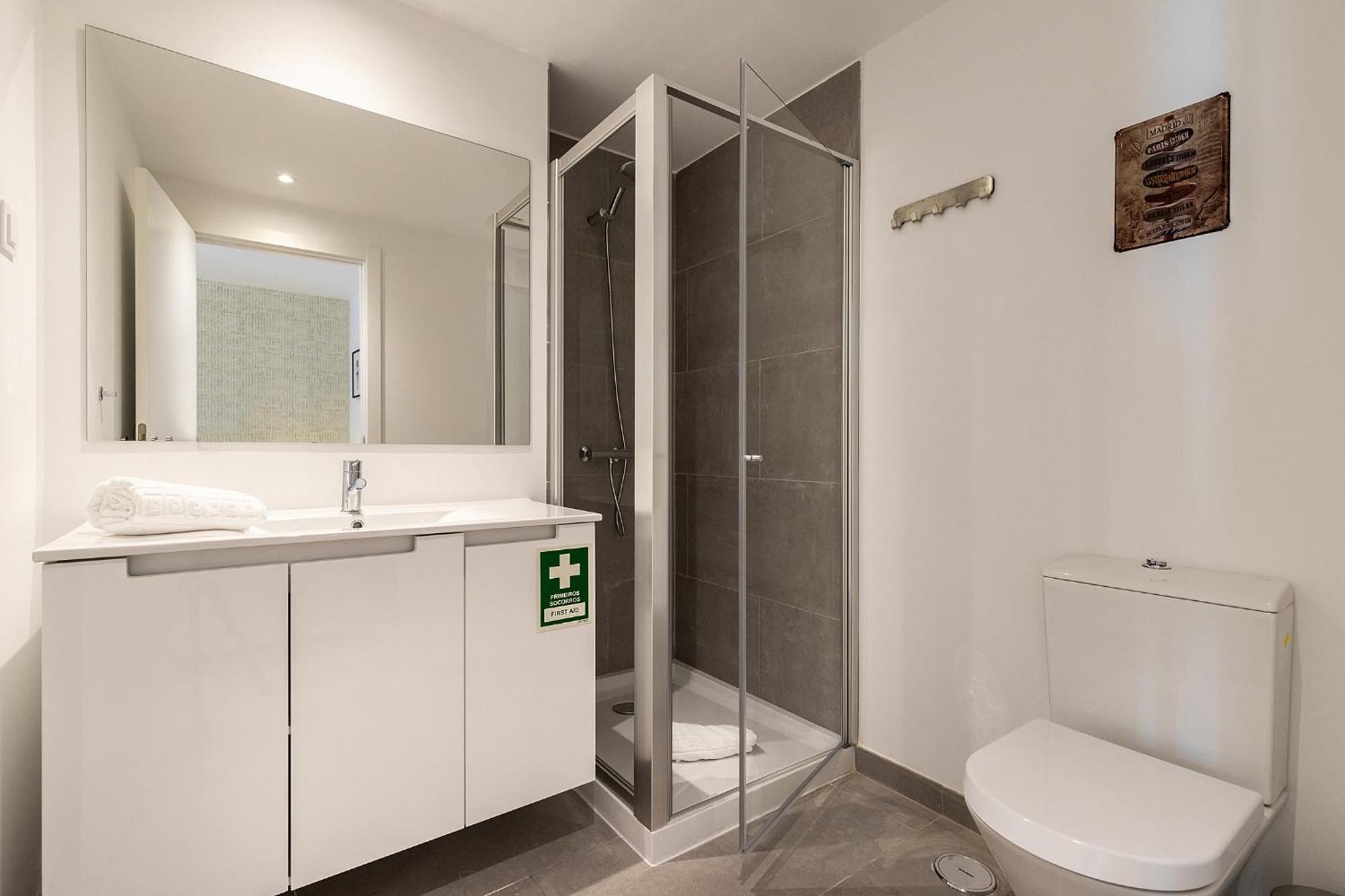Design And Bright Studios Near Pasteis De Belem Lisbon Bagian luar foto
