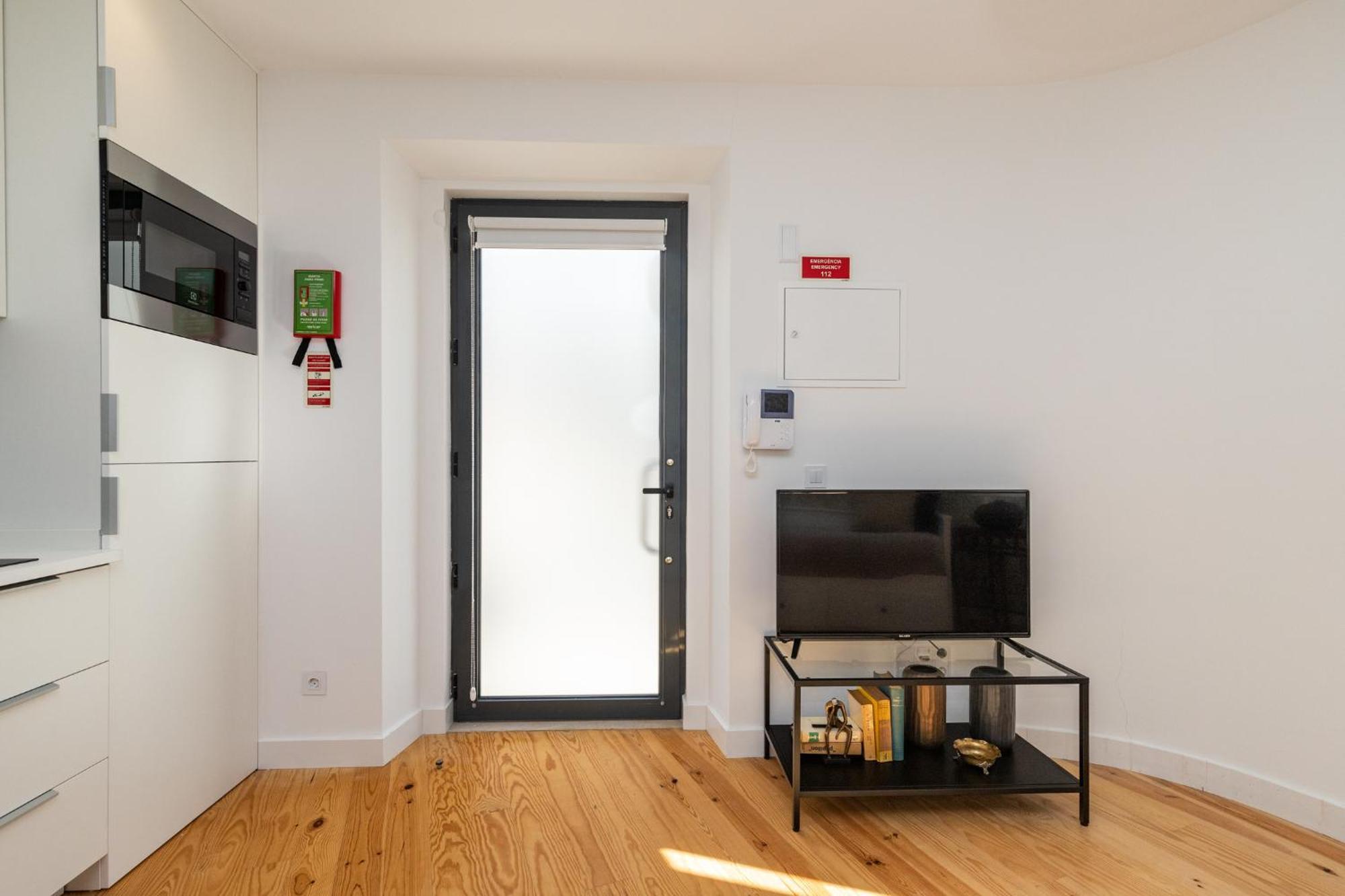 Design And Bright Studios Near Pasteis De Belem Lisbon Bagian luar foto